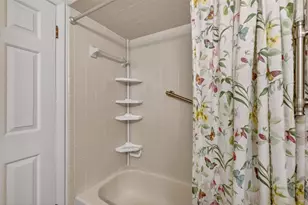 301 Clusterwood Dr, Yalaha, FL 34797 - Photo 31