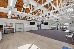 301 Clusterwood Dr, Yalaha, FL 34797 - Photo 39