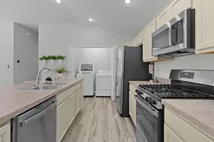 6262 Siverson Terr, The Villages, FL 32163 - Photo 17