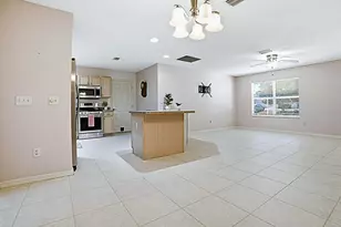 17411 SE 74th Netherclift Terrace, The Villages, FL 32162 - Photo 5