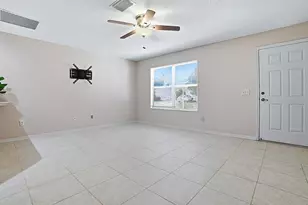 17411 SE 74th Netherclift Terrace, The Villages, FL 32162 - Photo 3