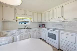 3896 Picciola Rd, Fruitland Park, FL 34731 - Photo 11