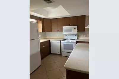 4300 Baywood Boulevard #B105, Mount Dora, FL 32757 - Photo 5