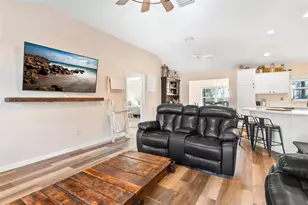 2495 County Rd 245D, Oxford, FL 34484 - Photo 7