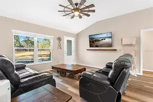 2495 County Rd 245D, Oxford, FL 34484 - Photo 9