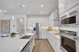 17417 Valleywood Pkwy, Land O Lakes, FL 34638 - Photo 21