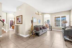 100 Hollybrook Ct, Davenport, FL 33897 - Photo 9