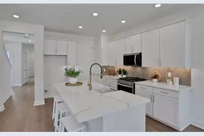 172 Eagleston Lane, Lakewood Ranch, FL 34240 - Photo 5