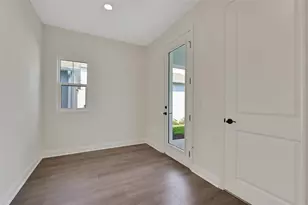 130 Bragg Ln, Lakewood Ranch, FL 34240 - Photo 23