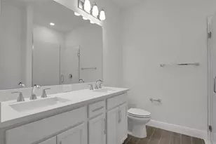 200 Eagleston Ln, Lakewood Ranch, FL 34240 - Photo 27