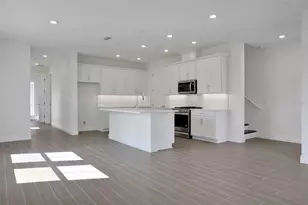 200 Eagleston Ln, Lakewood Ranch, FL 34240 - Photo 13