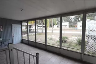 1158 Cr 439, Lake Panasoffkee, FL 33538 - Photo 3