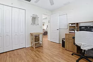 17014 SE 76th Creekside Cir, The Villages, FL 32162 - Photo 9