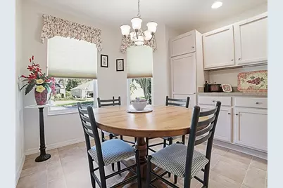 17014 SE 76th Creekside Circle, The Villages, FL 32162 - Photo 5