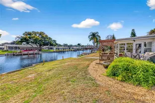 1018 Southland Dr, Tavares, FL 32778 - Photo 5