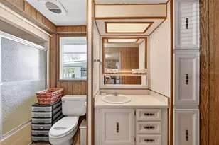 1018 Southland Dr, Tavares, FL 32778 - Photo 33