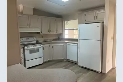 5191 Liberty Court, Wildwood, FL 34785 - Photo 5