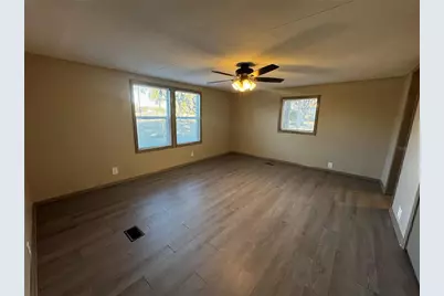 2484 Gator Lane, Groveland, FL 34736 - Photo 9