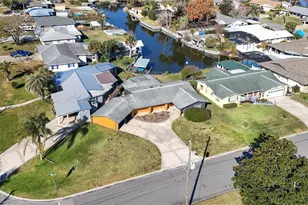 1503 Canal Ct, Tavares, FL 32778 - Photo 33