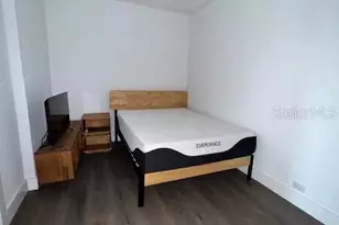 206 W Main St, Leesburg, FL 34748 - Photo 7