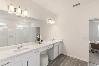 17441 Valleywood Parkway, Land O Lakes, FL 34638 - Photo 31