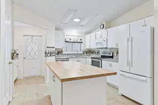 920 St Andrews Blvd, The Villages, FL 32159 - Photo 5