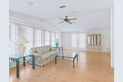 920 Saint Andrews Boulevard, The Villages, FL 32159 - Photo 15