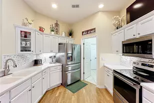 25003 Cypress Pond Ct, Leesburg, FL 34748 - Photo 15