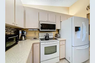 9826 SE 178th Lane, Summerfield, FL 34491 - Photo 15