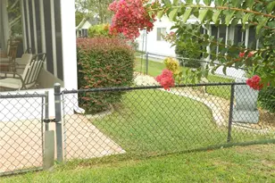 9826 SE 178th Ln, Summerfield, FL 34491 - Photo 33