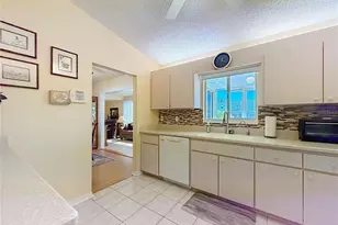 9826 SE 178th Ln, Summerfield, FL 34491 - Photo 13