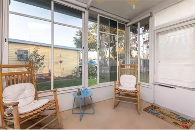 605 Rainbow Boulevard, Lady Lake, FL 32159 - Photo 5