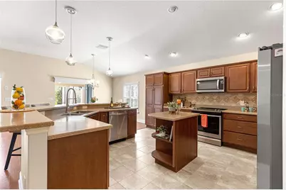 554 Socastee Place, The Villages, FL 32163 - Photo 15