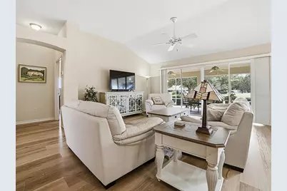 7240 SE 172nd Hazelwood Loop, The Villages, FL 32162 - Photo 5