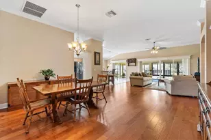 752 Baisley Trail, The Villages, FL 32162 - Photo 5