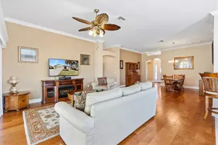 752 Baisley Trail, The Villages, FL 32162 - Photo 7