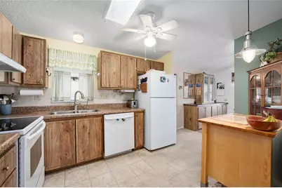 1874 W Schwartz Boulevard, The Villages, FL 32159 - Photo 15
