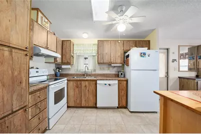 1874 W Schwartz Boulevard, The Villages, FL 32159 - Photo 13