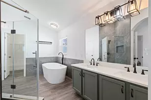 438 Heather Hill Blvd, Davenport, FL 33837 - Photo 17