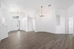 438 Heather Hill Blvd, Davenport, FL 33837 - Photo 7