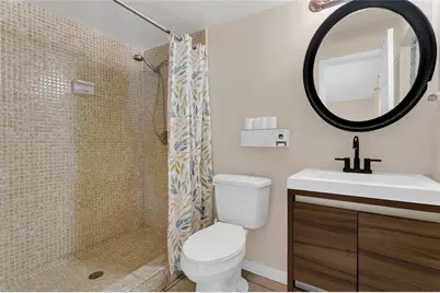 561 E Orange Street, Altamonte Springs, FL 32701 - Photo 17