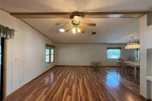 805 Oak Blvd, Wildwood, FL 34785 - Photo 15