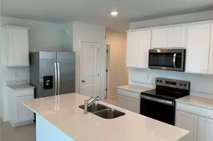 3677 Hornbeam Rd, Spring Hill, FL 34609 - Photo 3