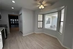 2205 Cypress Cove Dr, Tavares, FL 32778 - Photo 3
