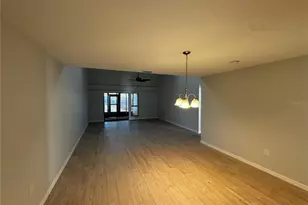 2205 Cypress Cove Dr, Tavares, FL 32778 - Photo 7