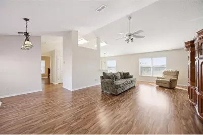 10440 Lake Hasson Circle, Clermont, FL 34711 - Photo 7