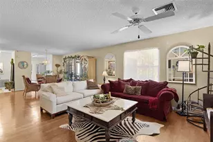 1025 Avalon Ave, The Villages, FL 32159 - Photo 5