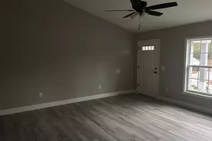 10051 N Gardner Way, Citrus Springs, FL 34434 - Photo 9