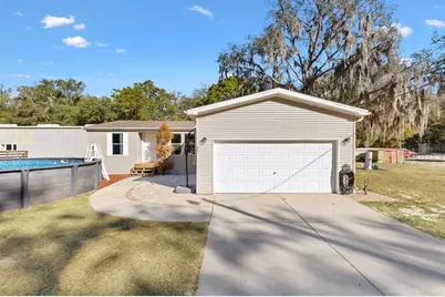 357 Walters Place, Fruitland Park, FL 34731 - Photo 3