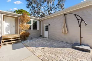 357 Walters Pl, Fruitland Park, FL 34731 - Photo 5